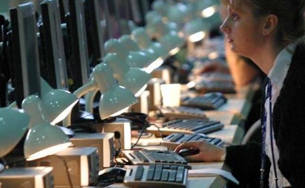 Declaran nulo el despido de una teleoperadora en Valladolid que estaba embarazada