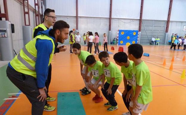 390 escolares participan en la última jornada del Deporte Divertido