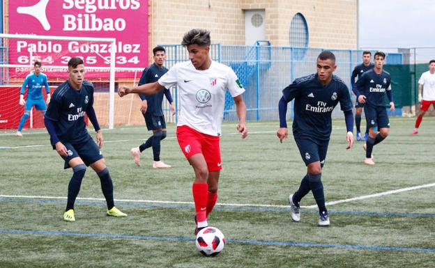 Motos, canterano de Unionistas, se marcha cedido al Albacete hasta el final de la temporada