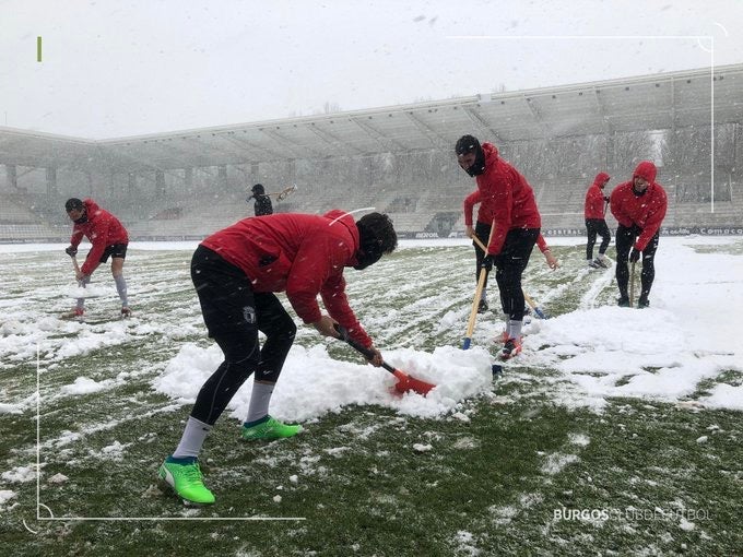 El CD Guijuelo ansía poner fin a su racha fuera en El Plantío ante un Burgos CF al alza