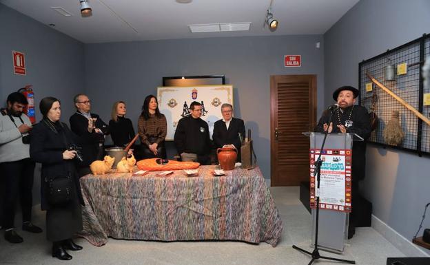 Parada afirma en Guijuelo que «el cerdo ha quitado mucha hambre en nuestro país»