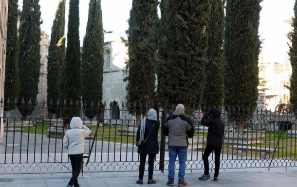 La Diócesis permite la apertura del patio de los cipreses para atraer visitantes a la Catedral de Valladolid