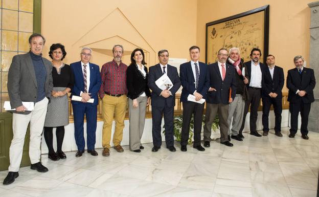 Vázquez da por concluido el plan para modernizar la Diputación de Segovia