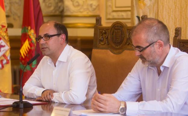 Luis Vélez no comparte los motivos sindicales para convocar paros en Auvasa