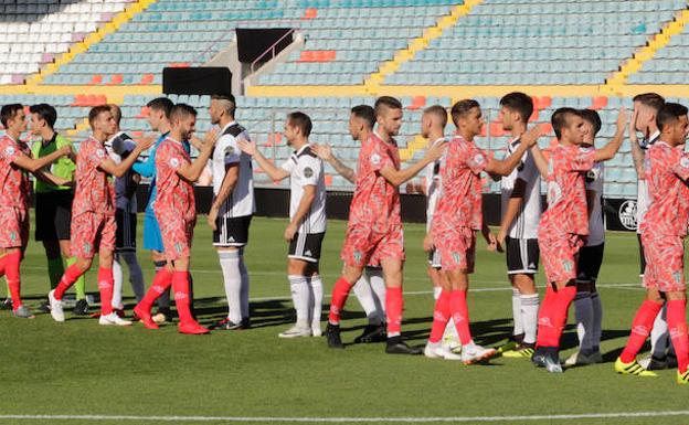 Derbi salmantino para alejar problemas entre el CD Guijuelo y el Salamanca CF