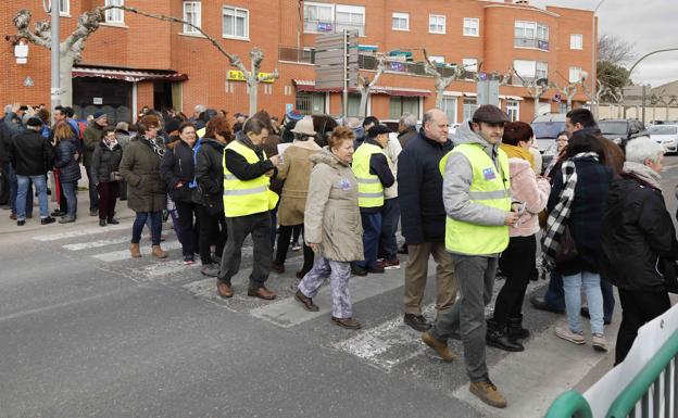 Nueva concentración en Peñafiel para reivindicar la construcción de la Autovía del Duero