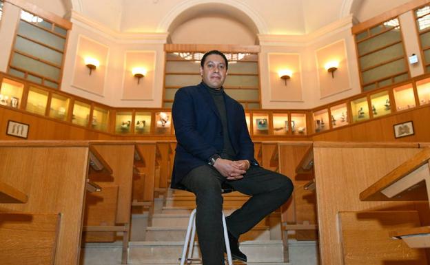 León Morales, investigador en Harvard: «La empatía del médico tiene efecto directo sobre el cerebro del paciente»