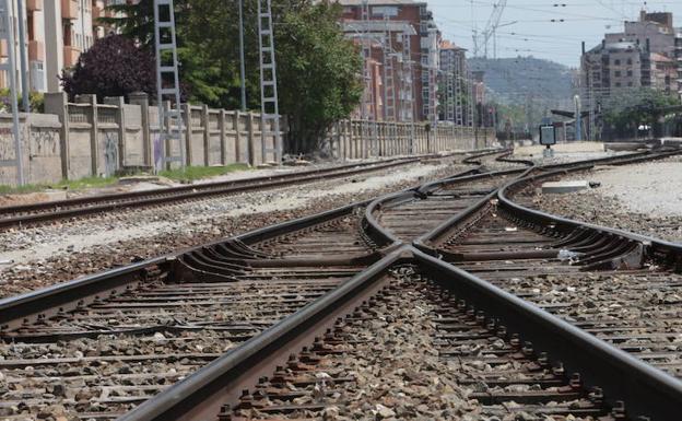 La avería de una locomotora en Palencia afecta a la circulación de cuatro trenes