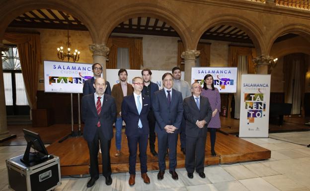 Barbacid asegura que Salamanca está haciendo más por la ciencia que el Estado o cualquier autonomía