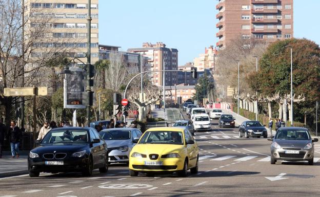 Ochocientas calles de Valladolid de un solo carril adoptarán el límite de 30 kilómetros por hora