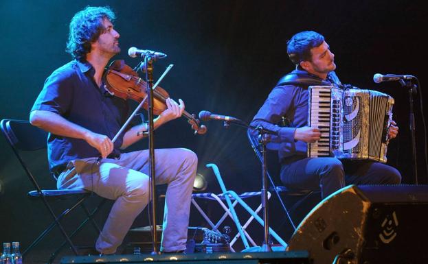 Pagagnini, Fetén Fetén y Bluedays, protagonistas de la música del fin de semana