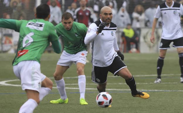 El Salamanca CF quiere eliminar a un rival directo en el Helmántico
