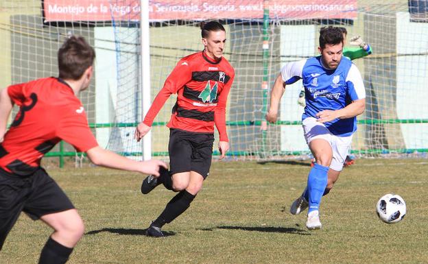 Cuéllar y El Espinar igualan en un derbi defensivo y el Unami pincha