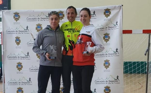 Emma Pérez y Javier Pérez se alzan con la victoria en el duatlón de Alba de Tormes