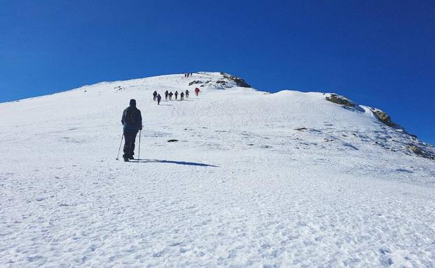 Participación de calidad en la Travesía Invernal de la Mujer Muerta