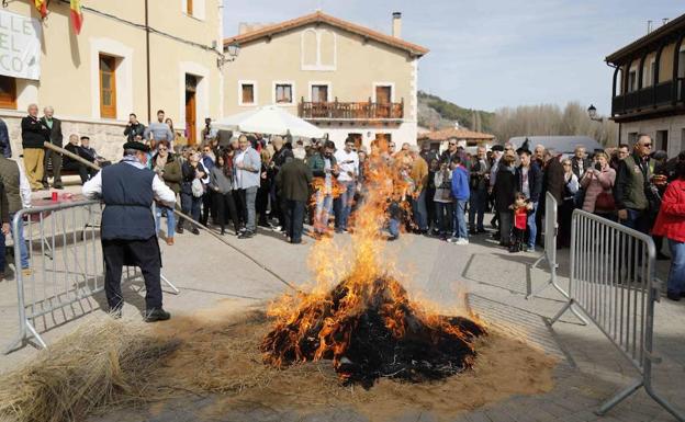 Ritual gastronómico en el Valle del Cuco para festejar su unidad