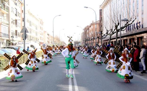 Arévalo recupera la fiesta de carnaval del lunes gracias a dos asociaciones