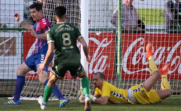 La Segoviana cede en Astorga terreno con la zona alta (3-1)