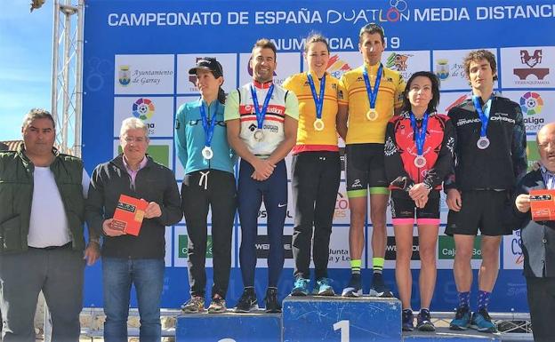 Helene Alberdi y Gustavo Rodríguez, campeones de España de Duatlón MD en Numancia