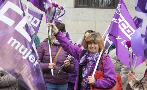 Instituciones y partidos políticos abulenses reclaman la igualdad efectiva entre hombres y mujeres