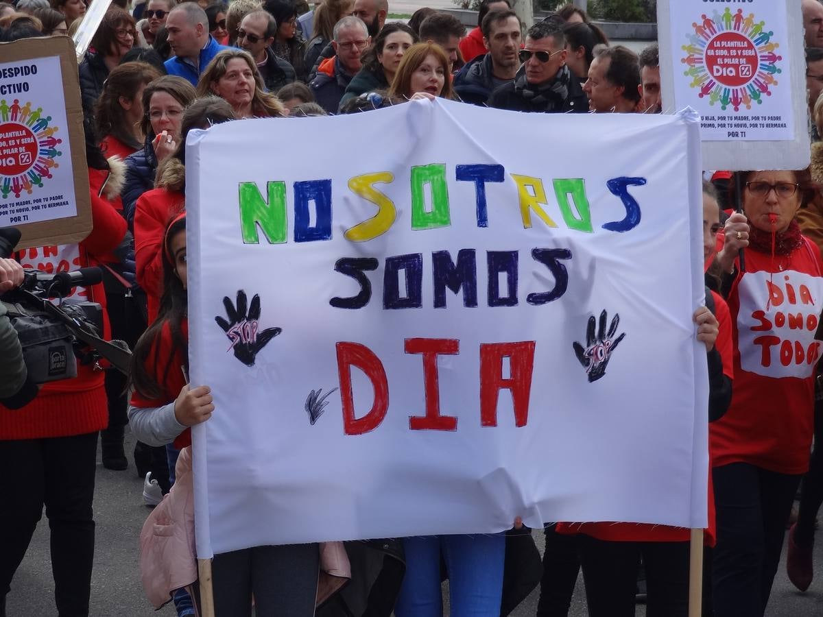 Protesta de los trabajadores de DIA en Valladolid