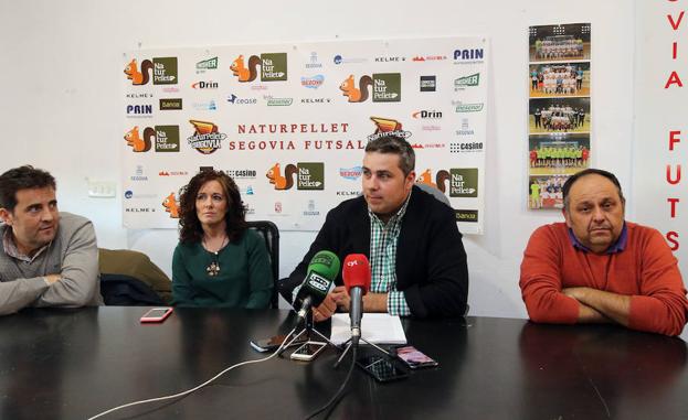 La directiva del Naturpellet Segovia se defiende ante las acusaciones de sus jugadores