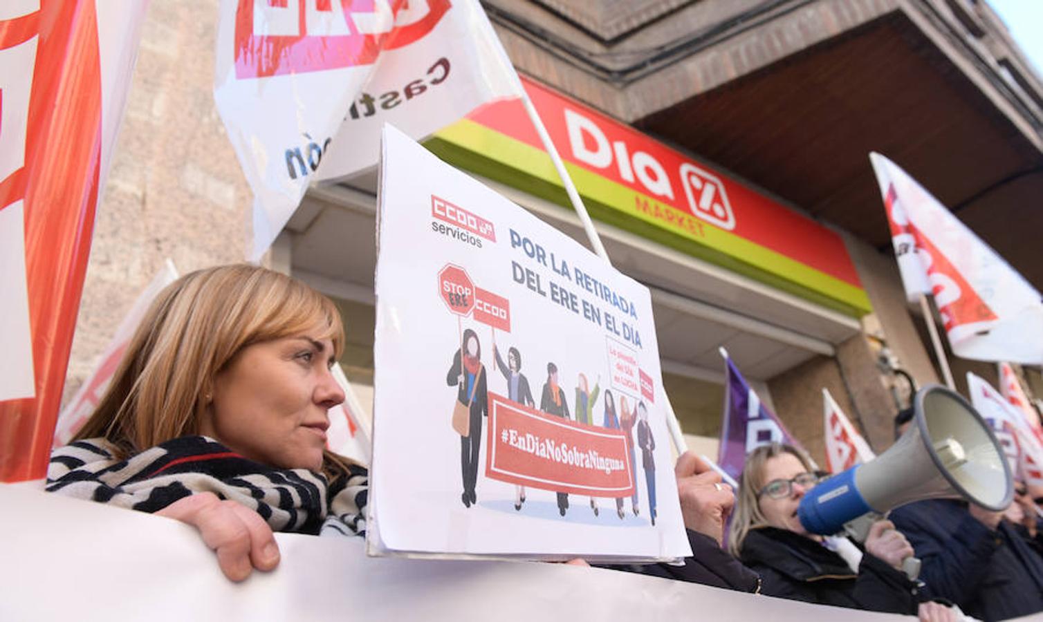 Protesta de los trabajadores de Supermercados DIA