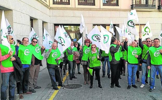 CSIF vuelve a reclamar a la Junta la jornada de 35 horas semanales