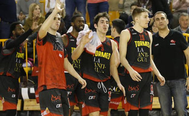 La Antigua CB Tormes pierde para un mes a Antúnez por una fractura en el codo