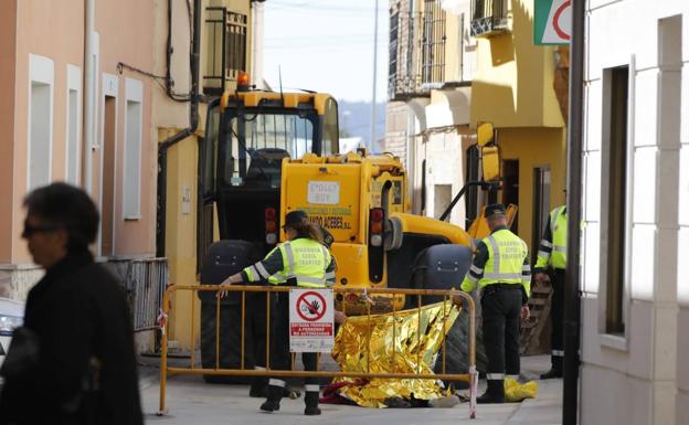 Fallece un vecino de Pesquera de Duero, en Valladolid, tras ser arrollado por una máquina de obra