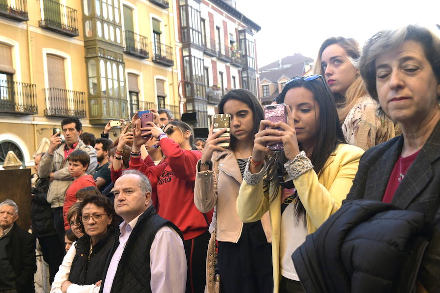 Procesión extraordinaria por el 75 aniversario de la Exaltación de la Cruz
