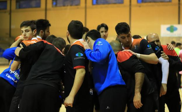 El BM Salamanca quiere dar un salto en la tabla ante el Iplacea