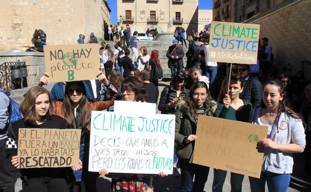 Los jovenes se rebelan contra el futuro incierto por el cambio climático