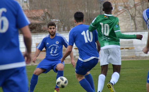 El Unami golea en La Albuera y el Cuéllar se aleja de la zona baja