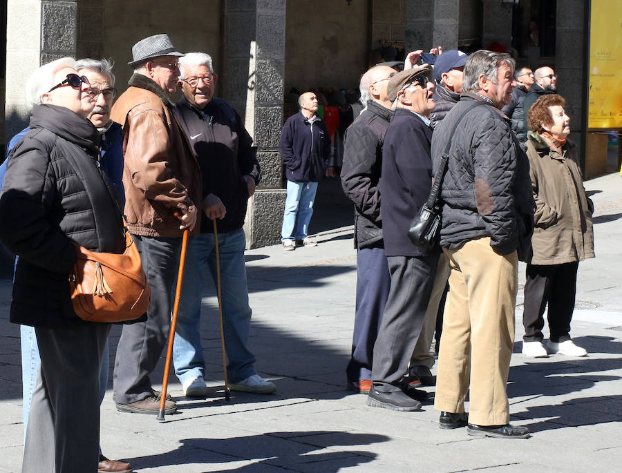 Retiran a la Virgen del Acueducto para su restauración