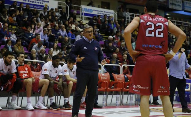 Paco García: «Esto no da más de sí. Es difícil sacar más conejos de la chistera»