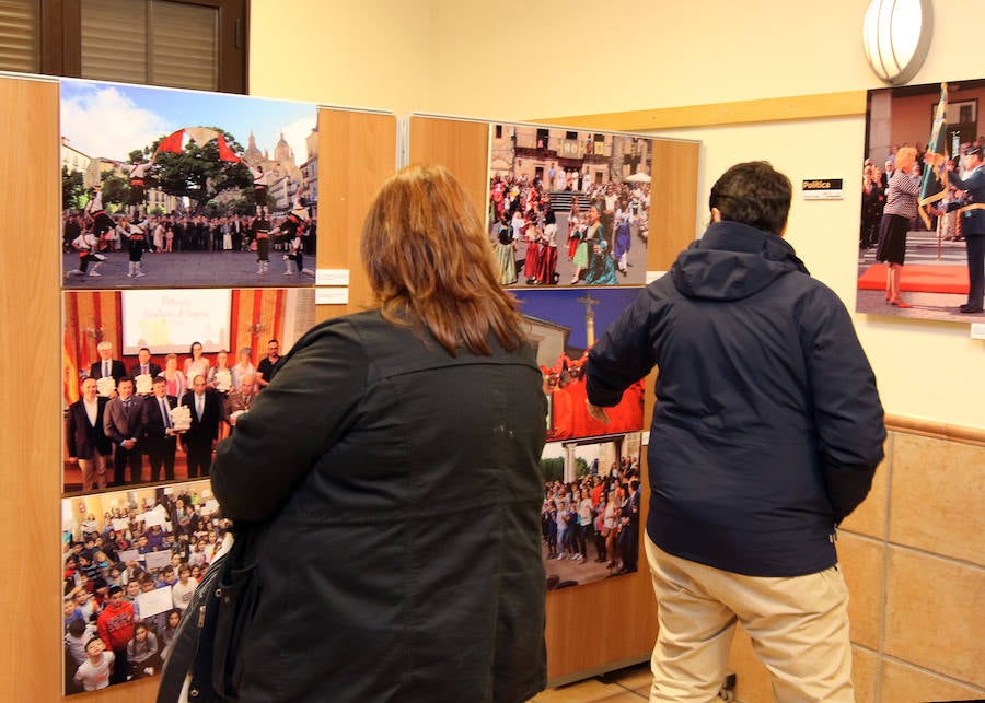 Inauguración de la exposición «Un año en imágenes» de El Norte de Castilla en Ortigosa del Monte