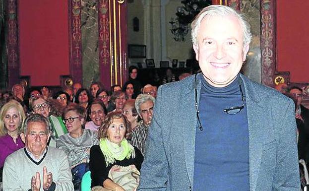 Revivir el latín a través del humor