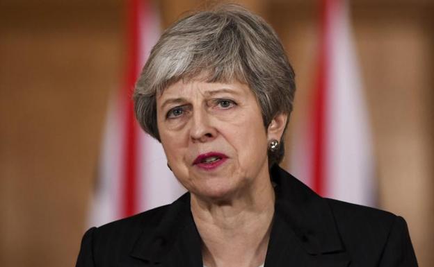 El penúltimo giro de May apunta a un 'brexit' más tranquilo