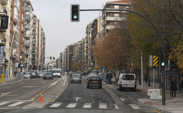 Todos los pasos de peatones con semáforo tendrán avisadores acústicos