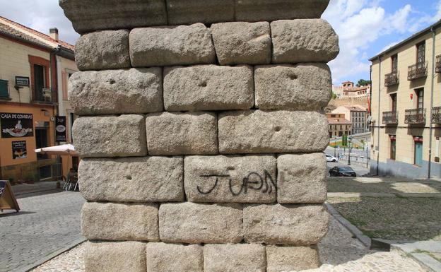 Las Ciudades Patrimonio prefieren concienciar frente al vandalismo que castigarlo