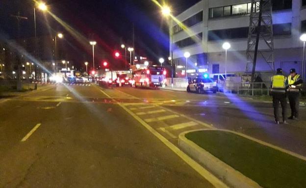 Despejado el tráfico en el polígono vallisoletano de Argales tras repararse las barreras del tren