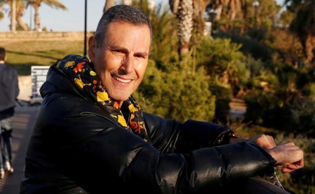 Uri Geller propone telepatía contra el 'brexit'