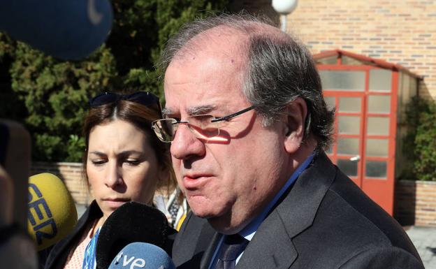 Herrera defiende que haya independientes en las listas y asegura que nunca abandonará el PP