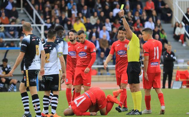 La Federación confirma las sanciones de un partido para Javi Navas, Admonio y Blas en Unionistas