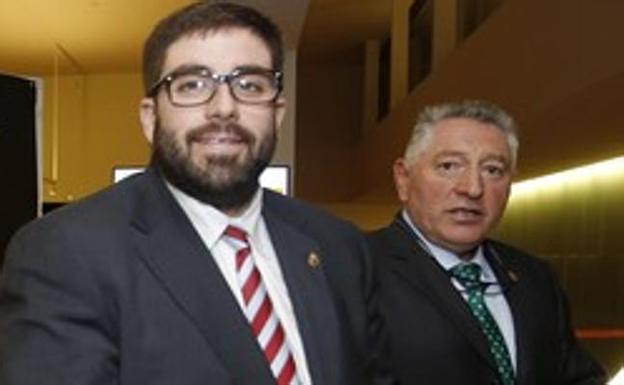 El alcalde de Chamartín abandona el PP de Ávila tras 28 años de militancia tras la moción a Sánchez Cabrera