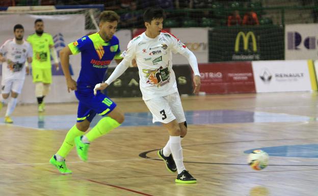 El Naturpellet cae con valentía por un gol a falta de 13 segundos (1-2)
