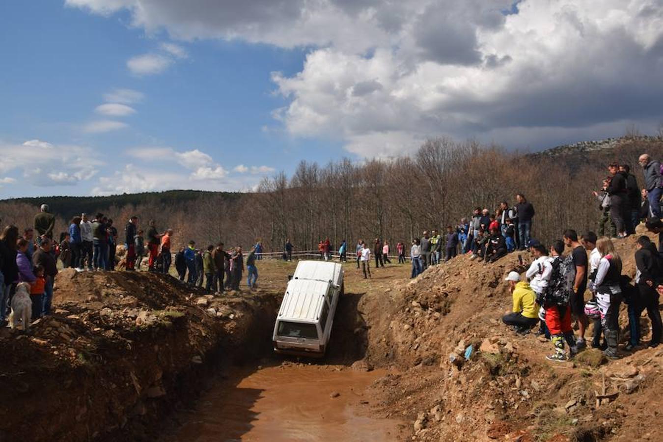 Velilla del Río Carrión vive la I Ruta Minera 4x4 en