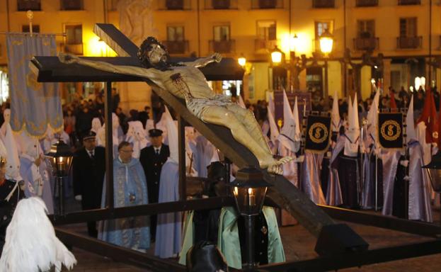 Programa de procesiones del Lunes Santo, 15 de abril, en Palencia