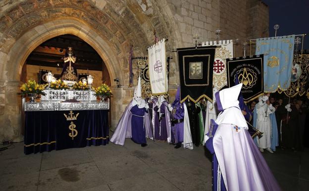 Programa de procesiones del Martes Santo, 16 de abril, en Palencia